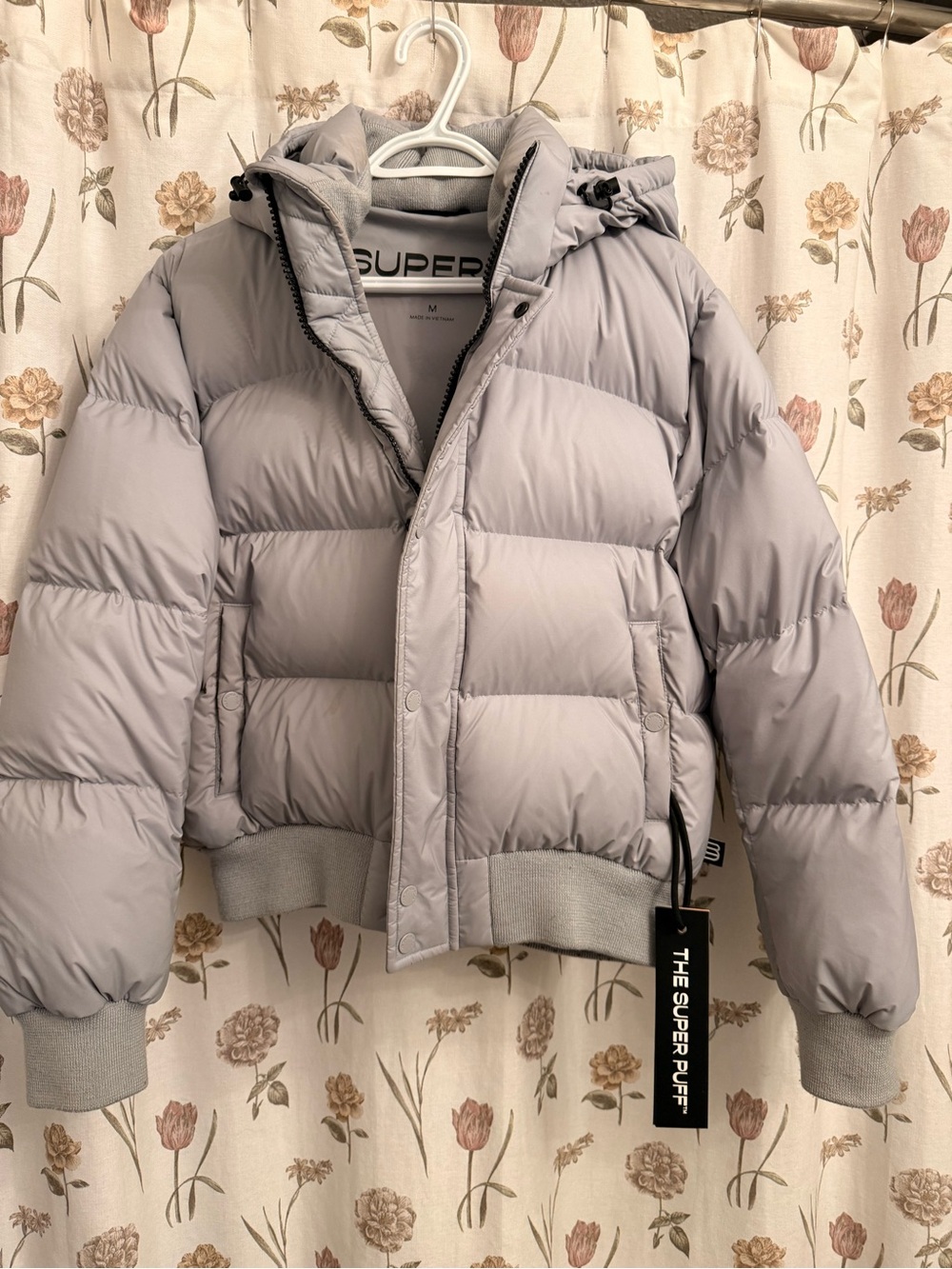 Aritzia Super Puff Bomber